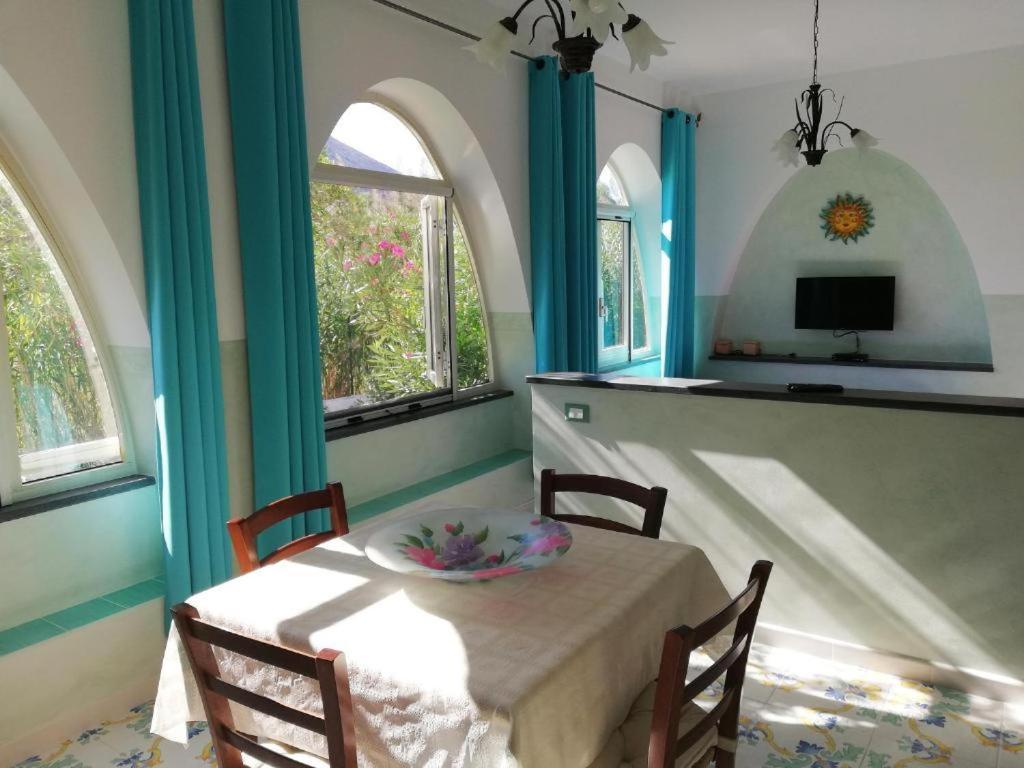 Garden & Sea Villa Вулкано Екстериор снимка